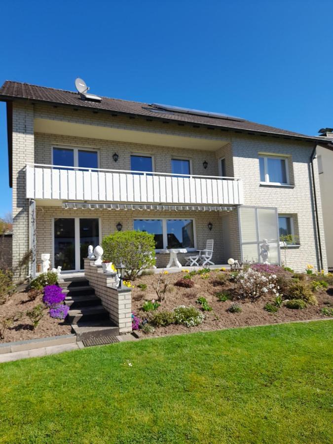 Ferienwohnung Und Gaestezimmer Iburgblick Bad Driburg Kültér fotó